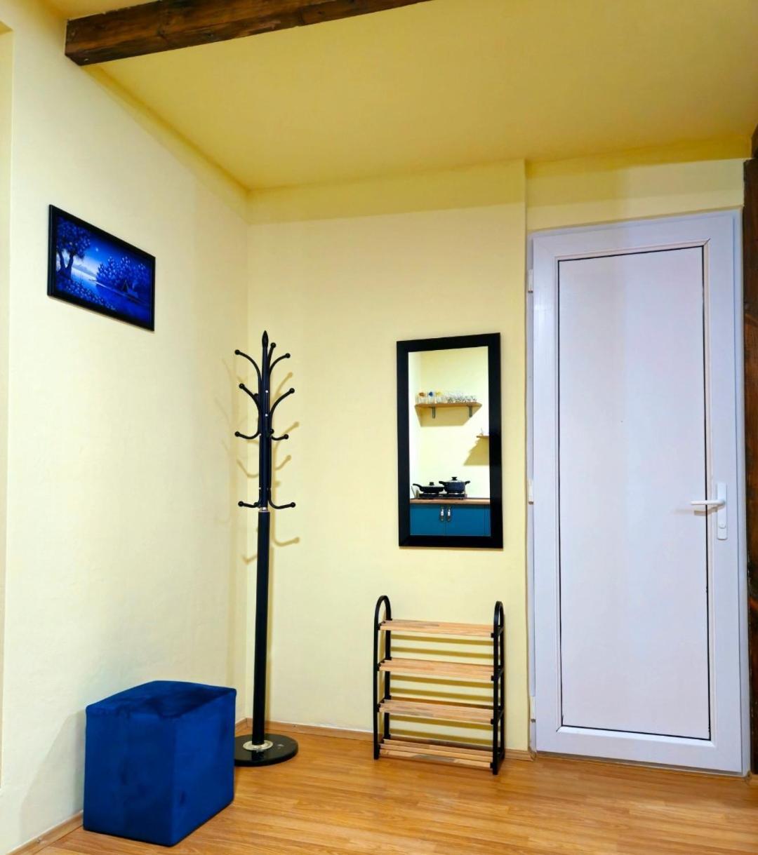 Apartment In The Old District Tbilisi Esterno foto