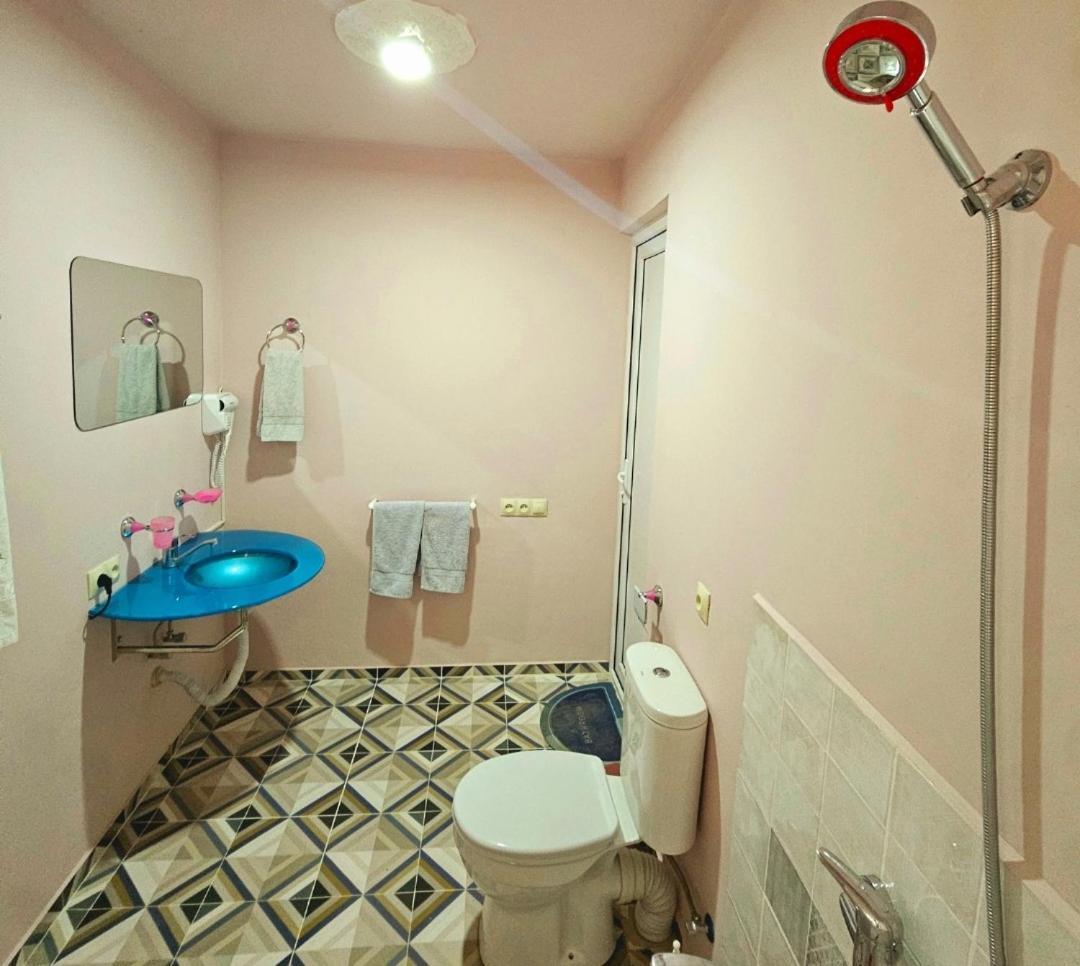 Apartment In The Old District Tbilisi Esterno foto
