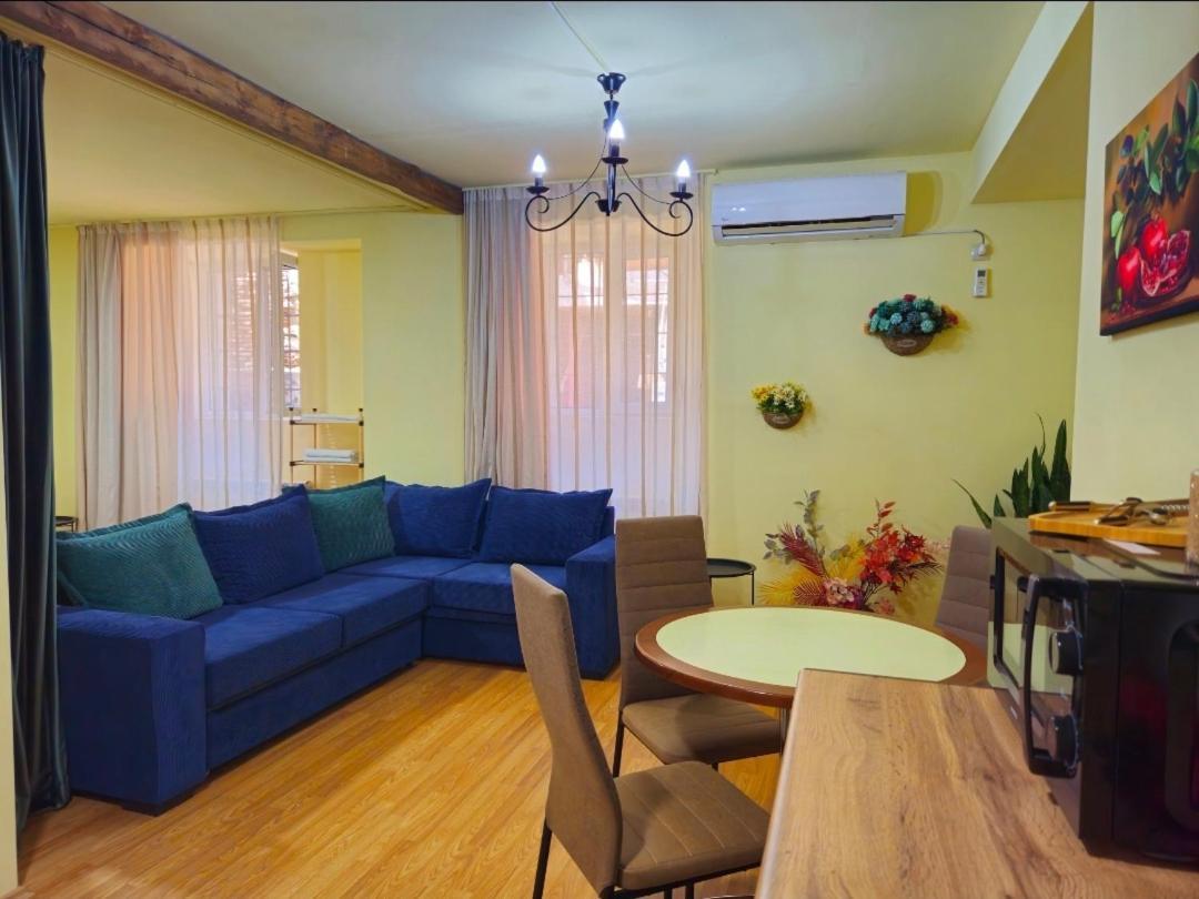 Apartment In The Old District Tbilisi Esterno foto