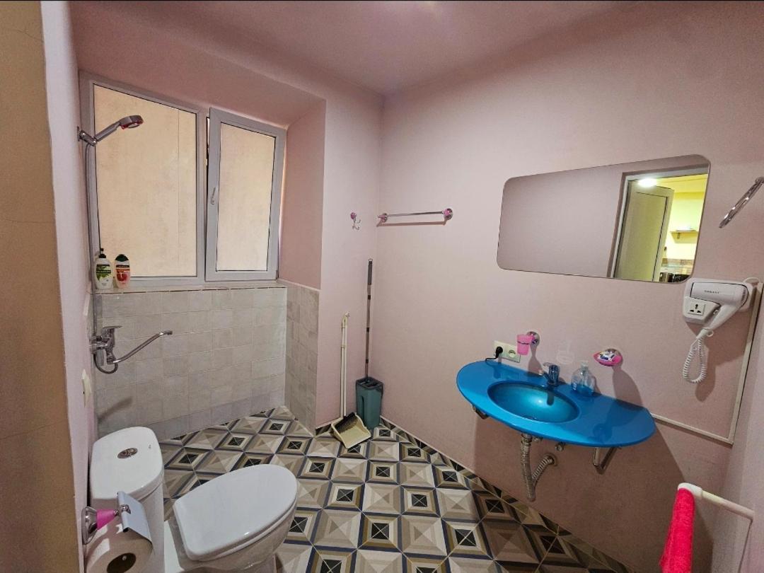 Apartment In The Old District Tbilisi Esterno foto